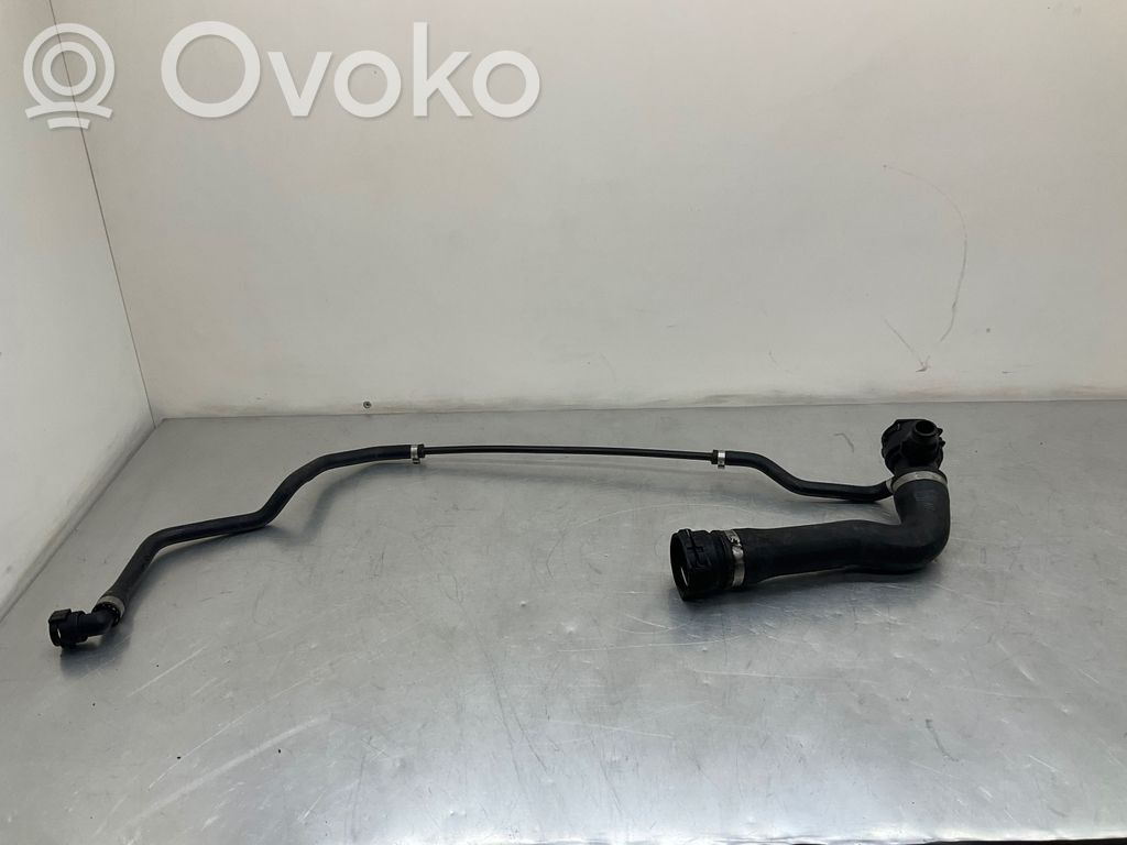 BMW 5 E60 E61 Engine coolant pipe/hose 