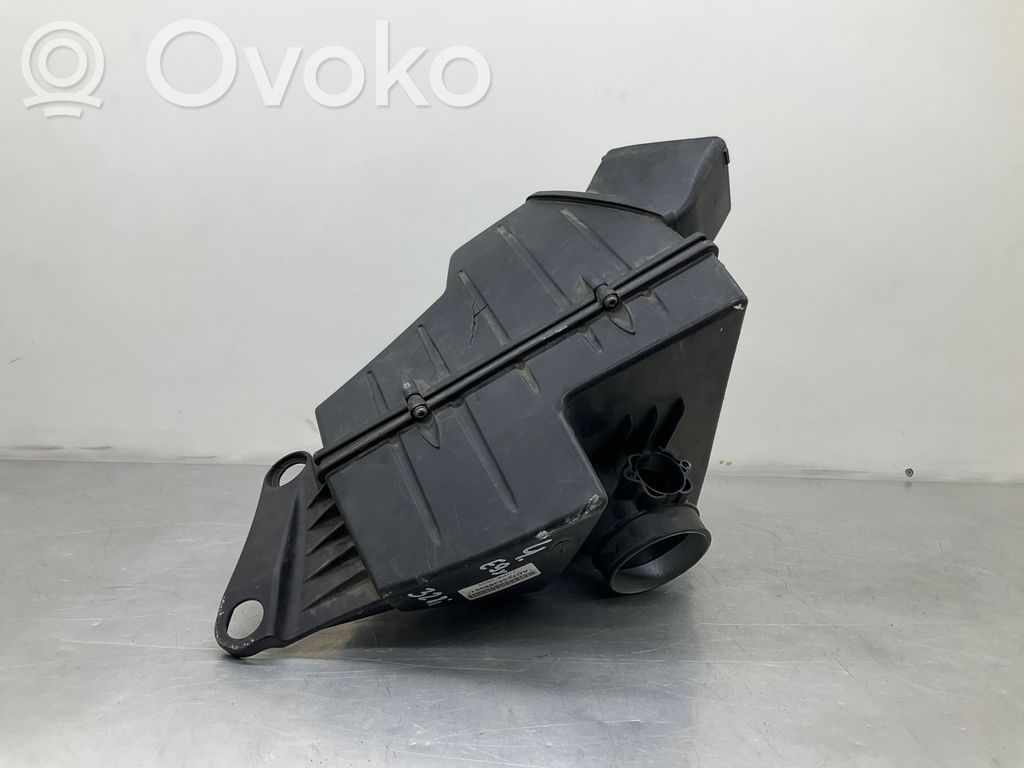 BMW 3 E90 E91 Air filter box 