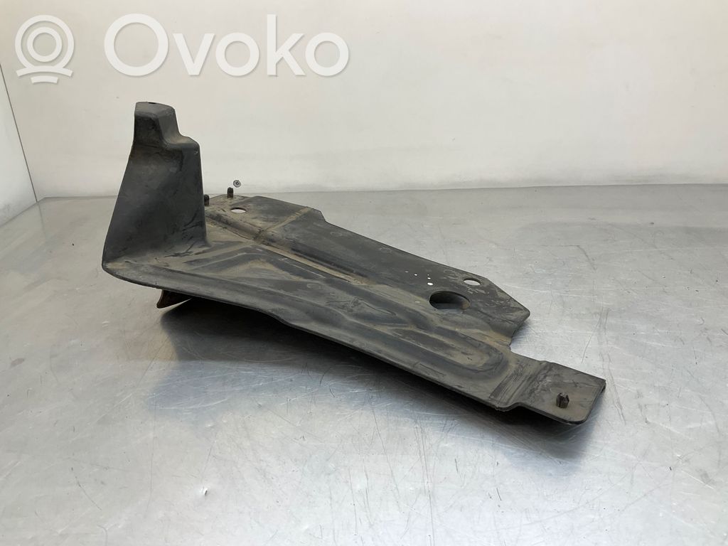 BMW 3 E90 E91 Alustan takasuoja välipohja 