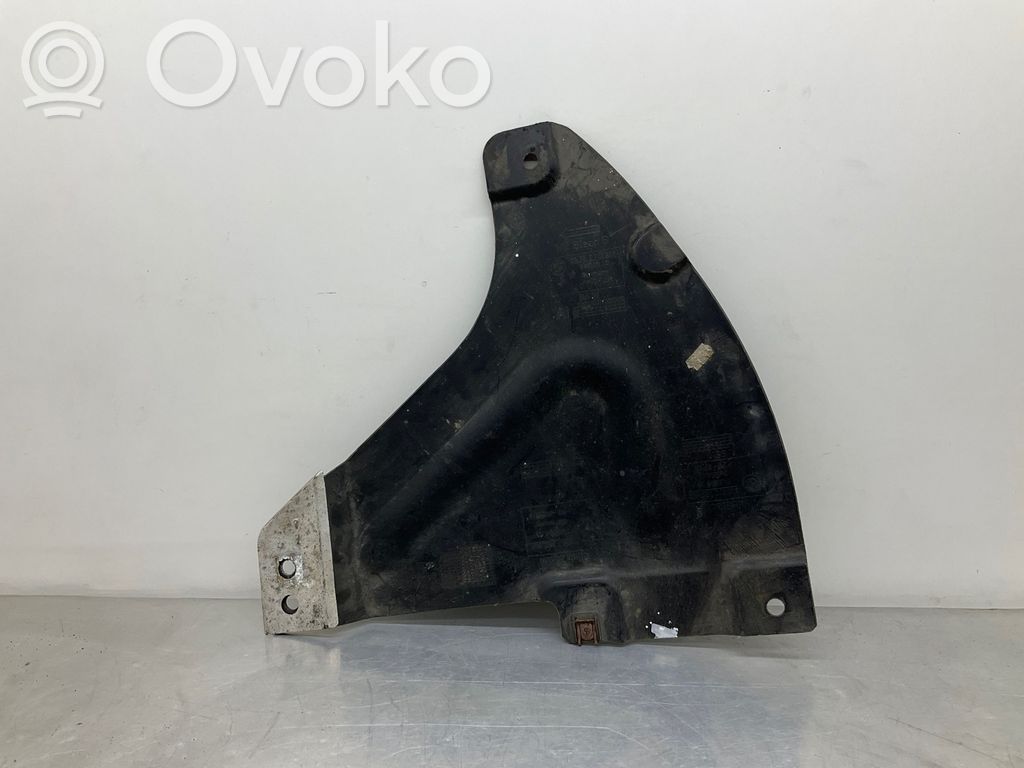 BMW 3 E90 E91 Kita dugno detalė 