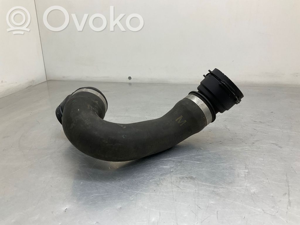 BMW 5 E60 E61 Engine coolant pipe/hose 