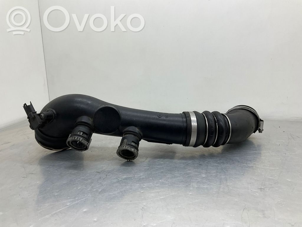 BMW 3 E90 E91 Air intake hose/pipe 