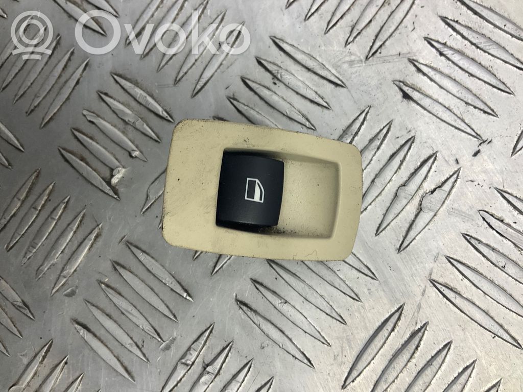 BMW 5 E60 E61 Electric window control switch 
