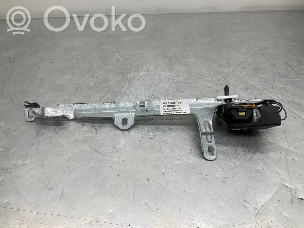 BMW 5 E60 E61 Parcel shelf load cover mount bracket 
