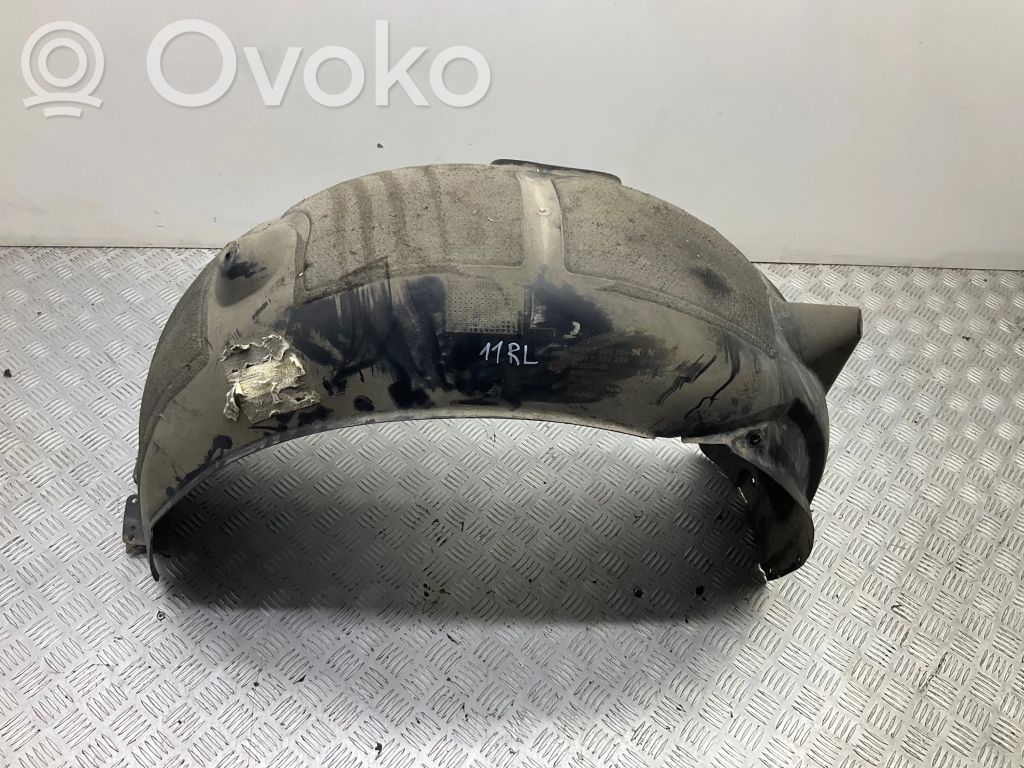 BMW 5 E60 E61 Задний подкрылок 