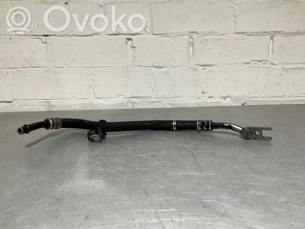 BMW 3 E92 E93 Oil cooling pipe 
