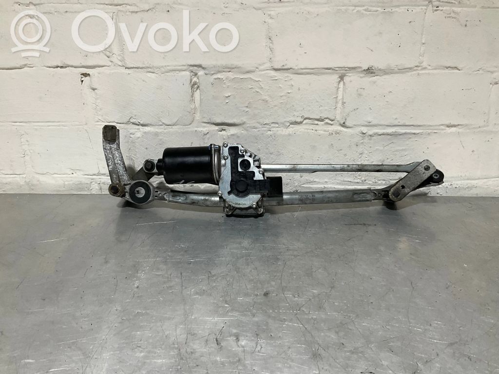 BMW 3 E90 E91 Front wiper linkage and motor 
