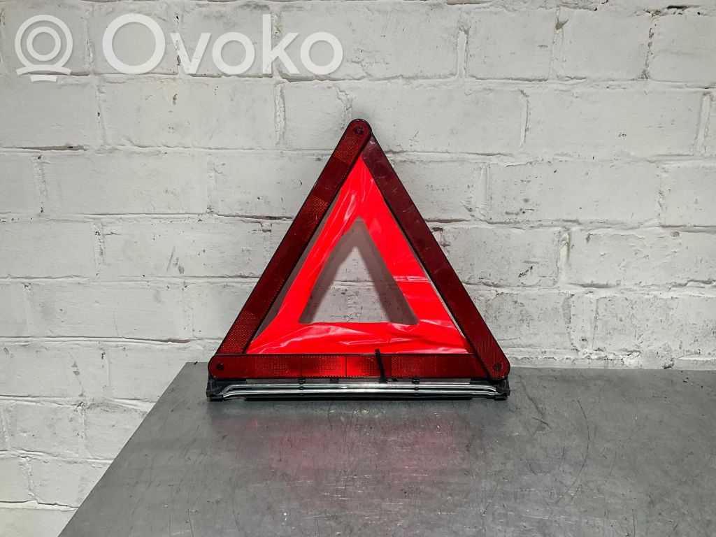 BMW 5 E60 E61 Emergency warning sign 