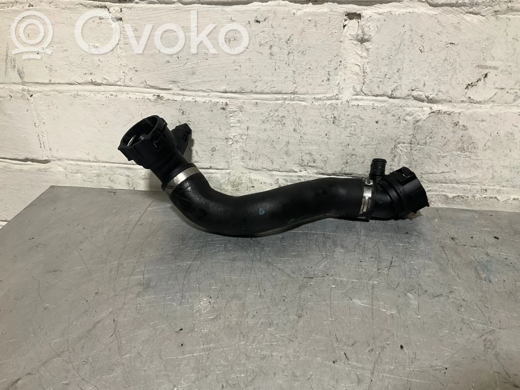 BMW X5 E70 Engine coolant pipe/hose 