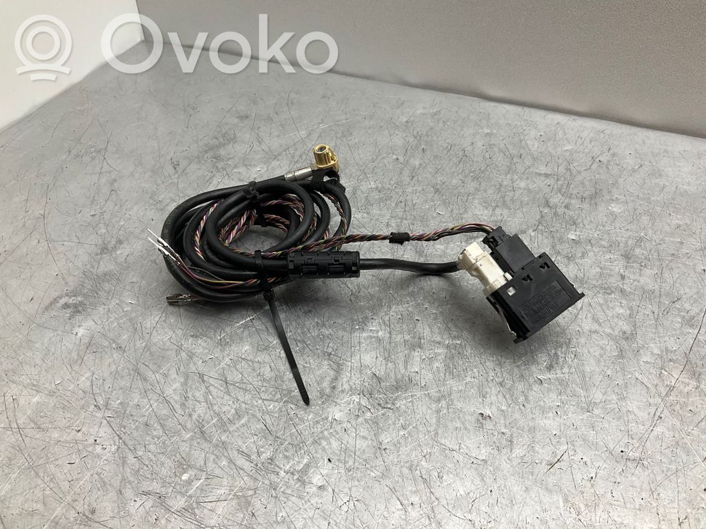 BMW 5 F10 F11 USB-pistokeliitin 