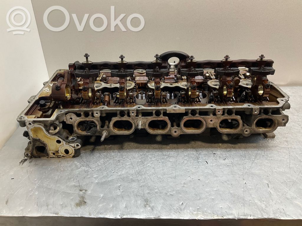 BMW 3 E92 E93 Engine head 