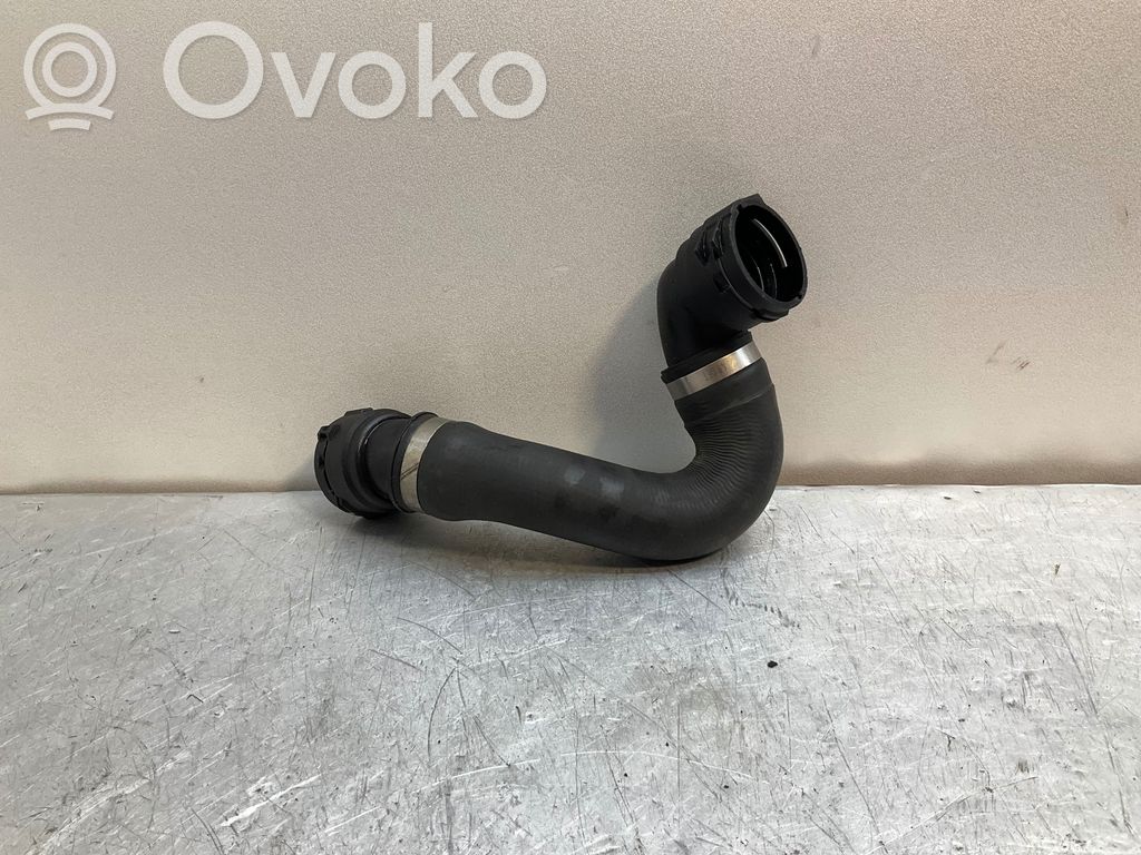 BMW 5 E60 E61 Engine coolant pipe/hose 