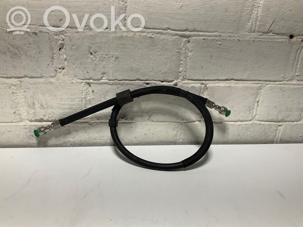 BMW 3 E92 E93 Fuel line pipe 