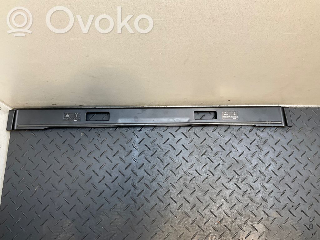 BMW 5 E60 E61 Protector del borde del maletero/compartimento de carga 