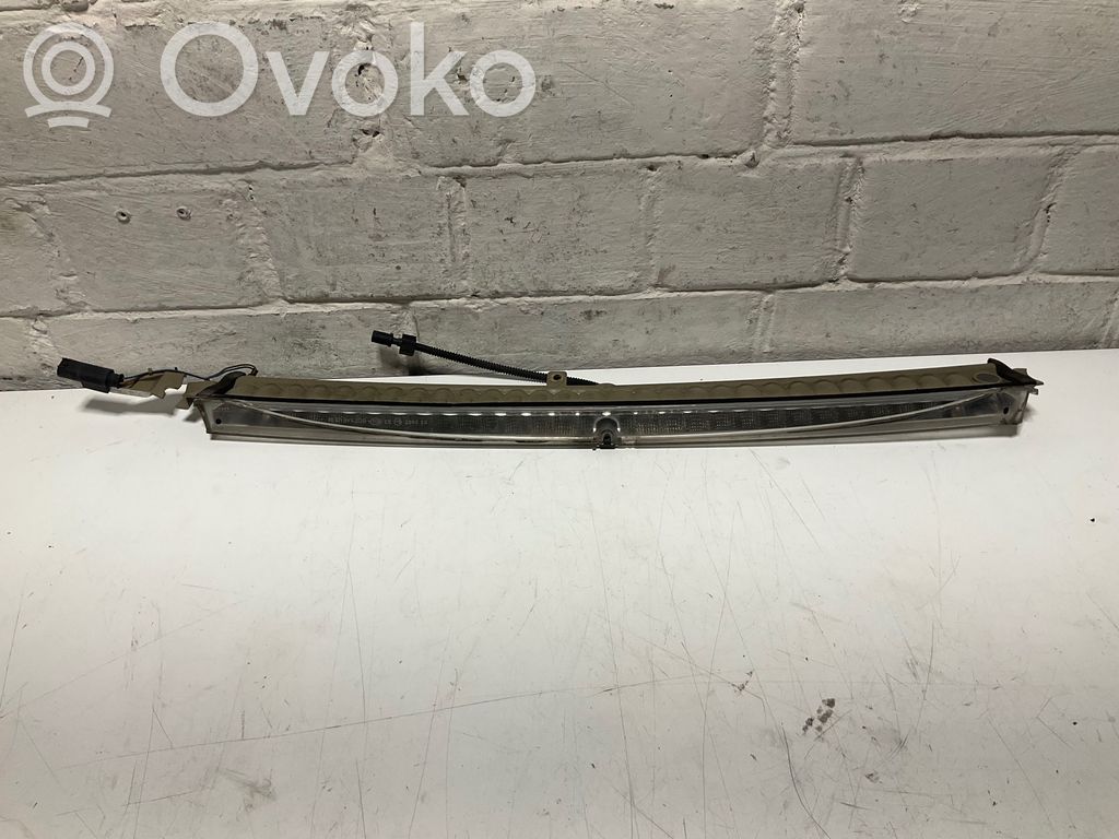 BMW 5 E60 E61 Дополнительный стоп фонарь 