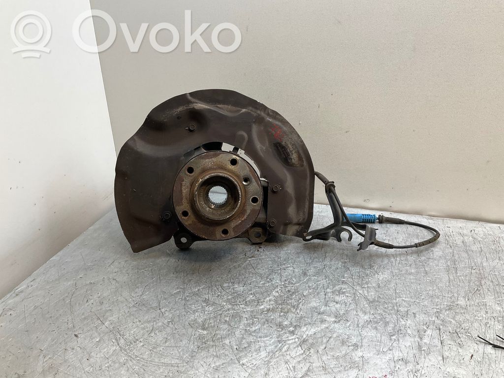 BMW 5 E60 E61 Priekinis kelmas 