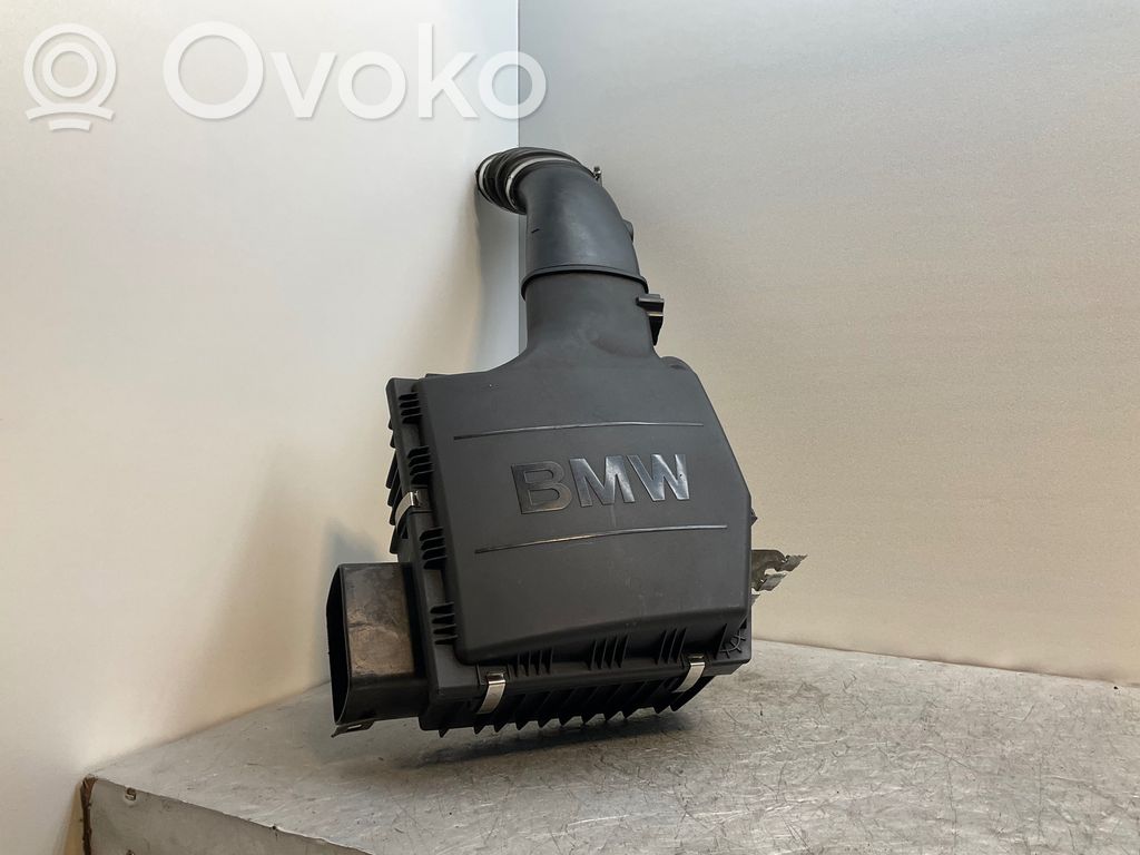 BMW 3 E90 E91 Air filter box 