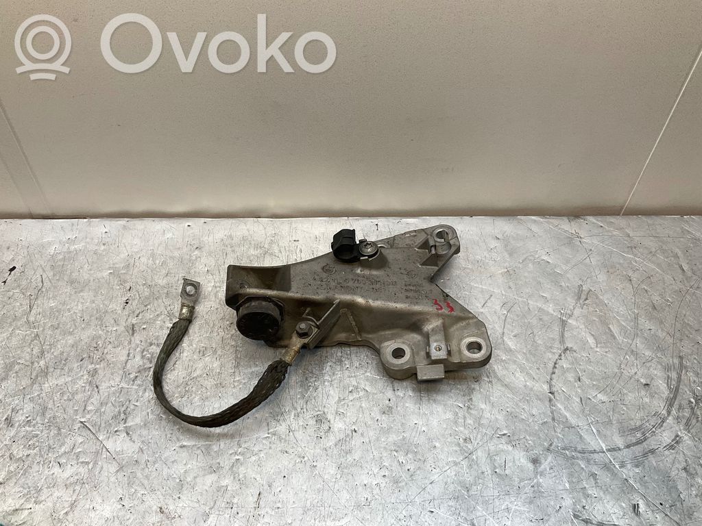 BMW 3 E92 E93 Engine mounting bracket 