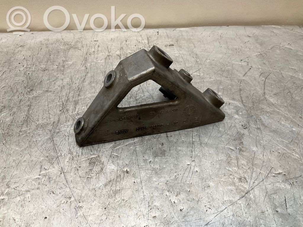 BMW 3 E92 E93 Power steering pump mounting bracket 