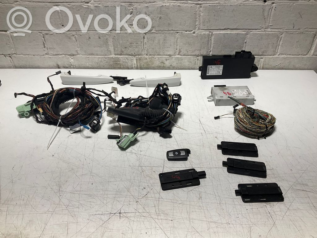 BMW 3 E92 E93 Keyless (KESSY) go control unit/module 