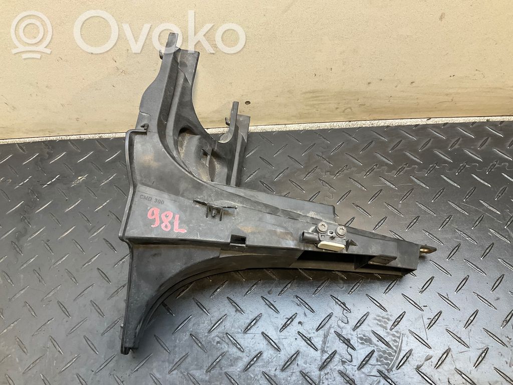 BMW X5 E70 Headlight/headlamp mounting bracket 