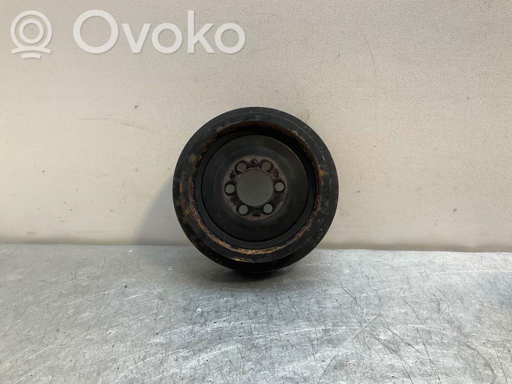 BMW 3 E92 E93 Kloķvārpstas skriemelis 