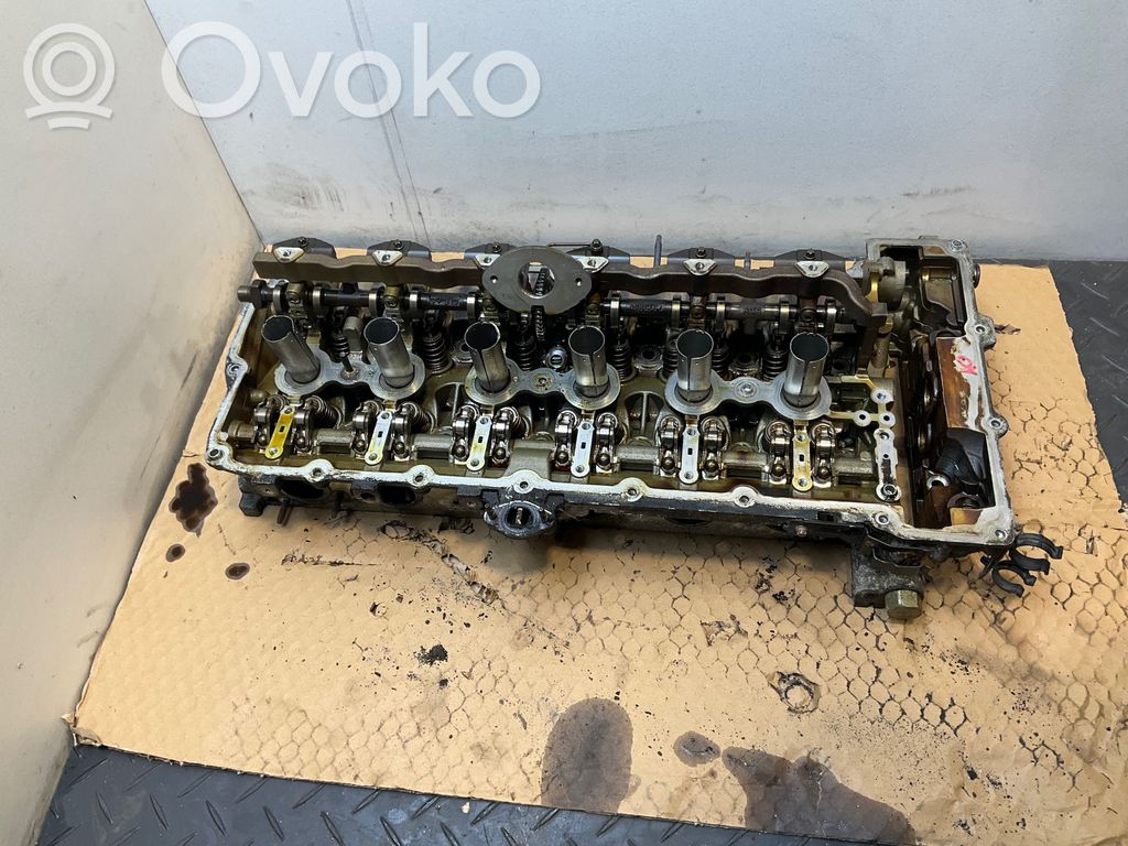 BMW 3 E92 E93 Engine head 