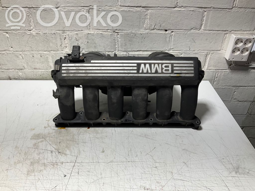 BMW 3 E92 E93 Kolektorius įsiurbimo 