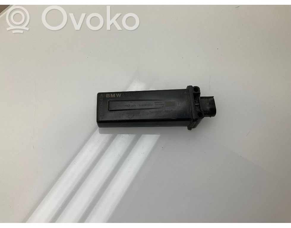 BMW 3 E90 E91 Rengaspaineen valvontayksikkö 