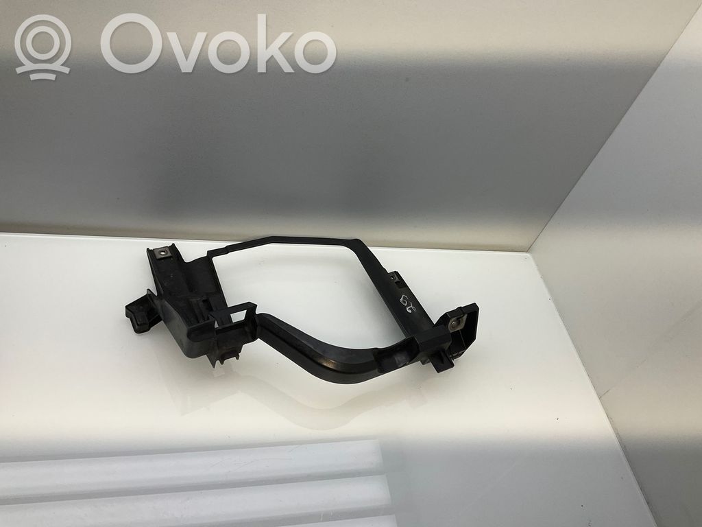 BMW 5 E60 E61 Headlight/headlamp mounting bracket 