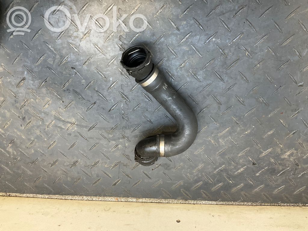 Engine coolant pipe/hose   7565076