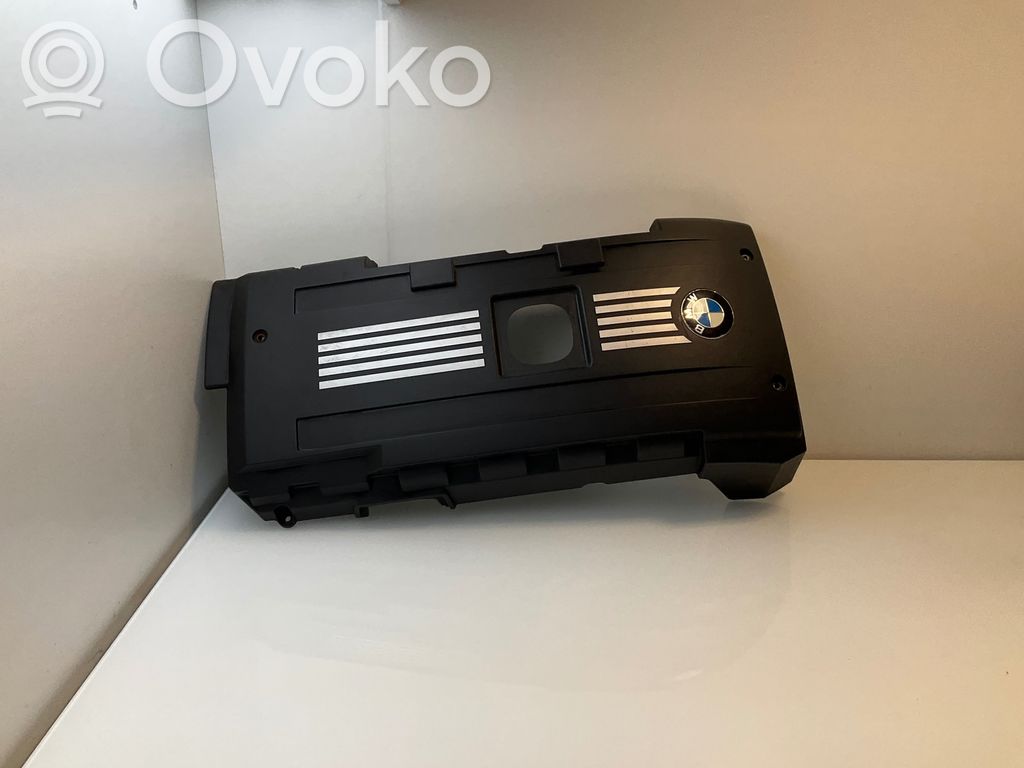 BMW 5 E60 E61 Variklio dangtis (apdaila) 