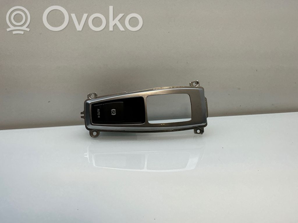 BMW X5 E70 Interrupteur, commande de frein de stationnement 