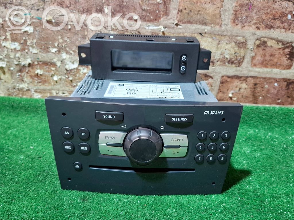 Opel Corsa D Unité principale radio / CD / DVD / GPS 