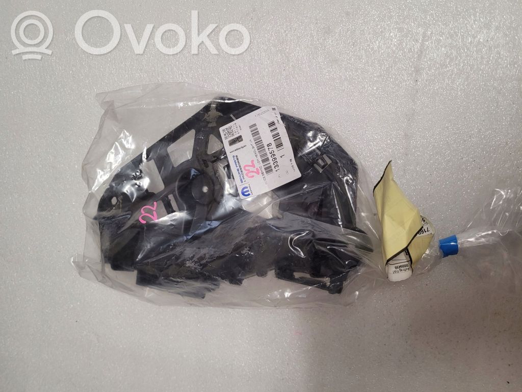 Opel Corsa E Rear bumper mounting bracket 