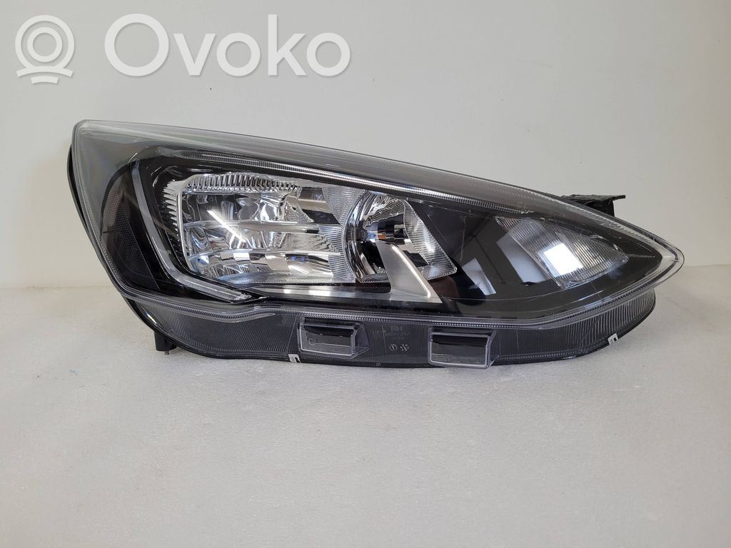 Headlight/headlamp   MX7B13E014CC