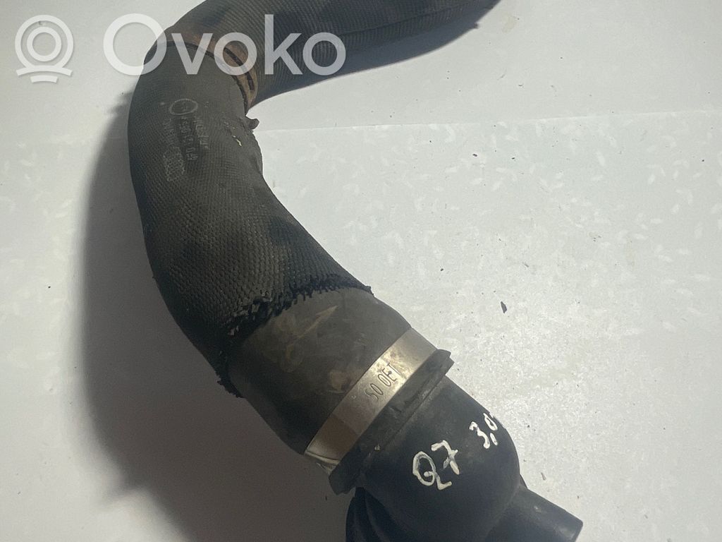 Audi A6 S6 C6 4F Engine coolant pipe/hose 