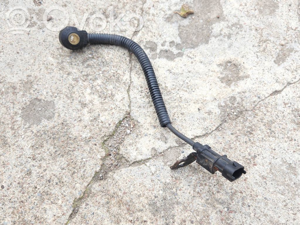 Sensor de petardeo del motor   9550930015