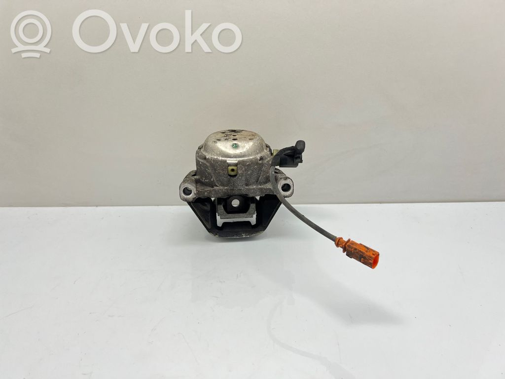 Audi A6 S6 C7 4G Engine mount bracket 