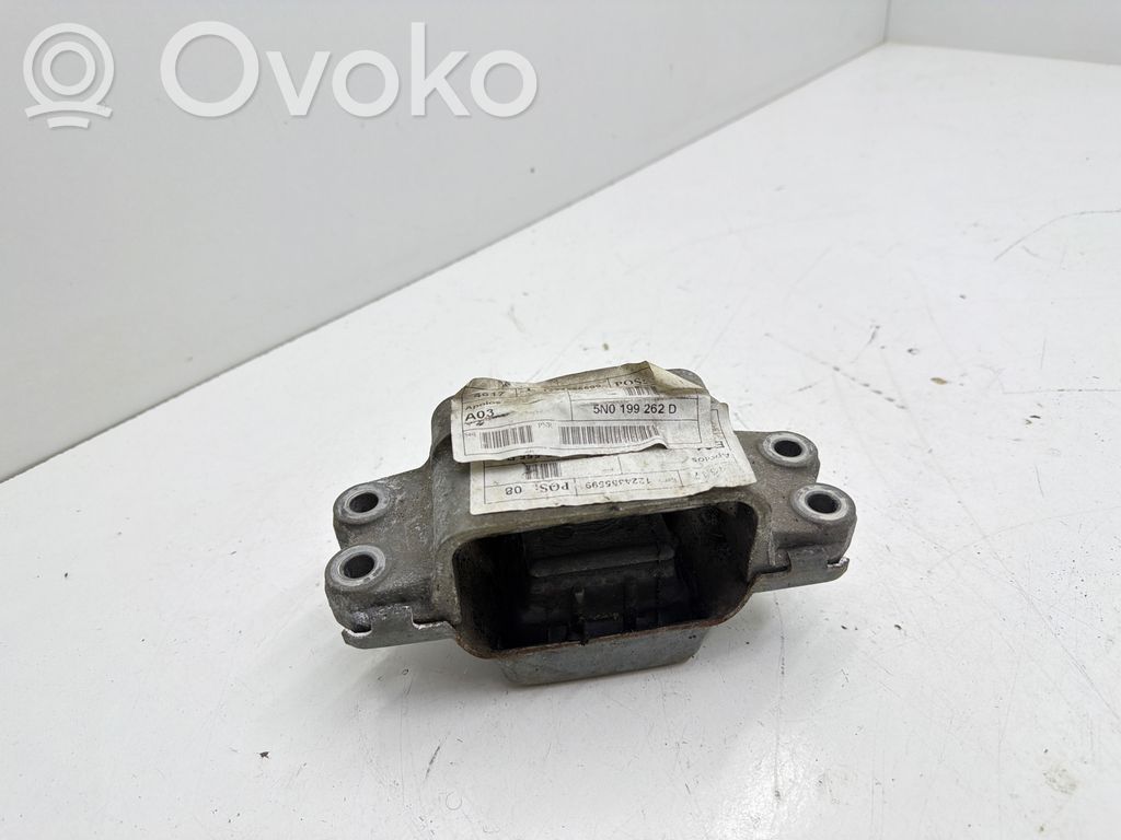 Volkswagen Sharan Engine mount bracket 