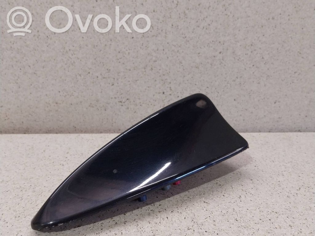 BMW X3 E83 GPS Antenne 