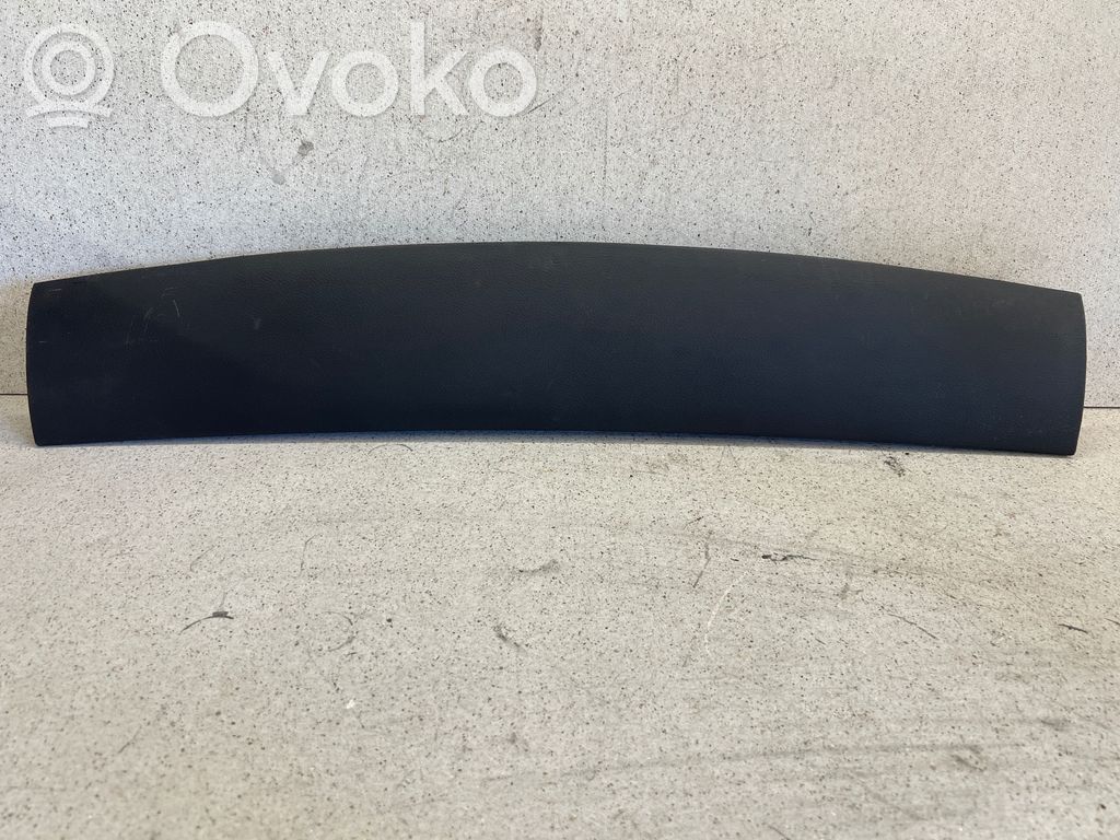 Jeep Compass Kita salono detalė 