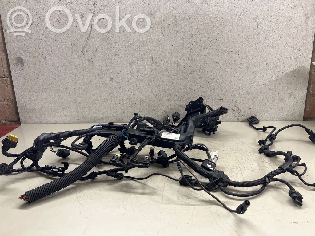 BMW 1 F20 F21 Wiązka przewodów silnika 