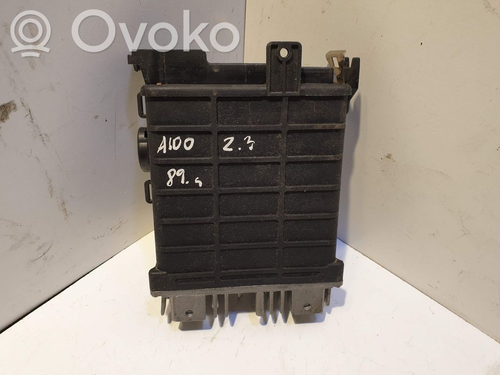 Unidad de control/módulo del motor   0280800252,443906264C