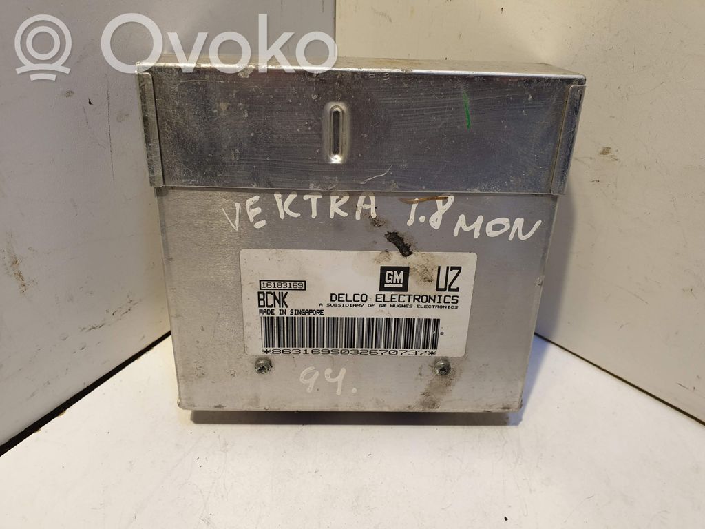 Opel Vectra B Engine control unit/module 