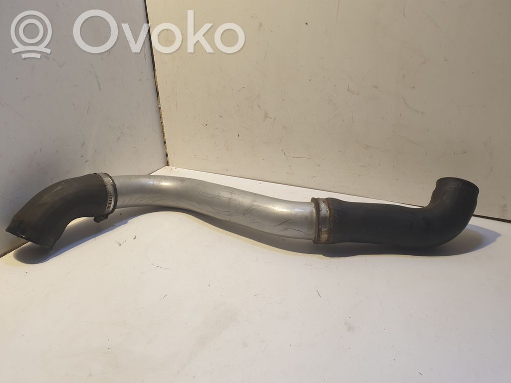 BMW 3 E46 Välijäähdyttimen letku 