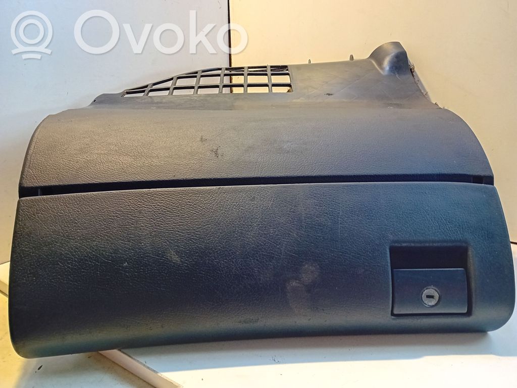 Daiktadėžė   8D1857035