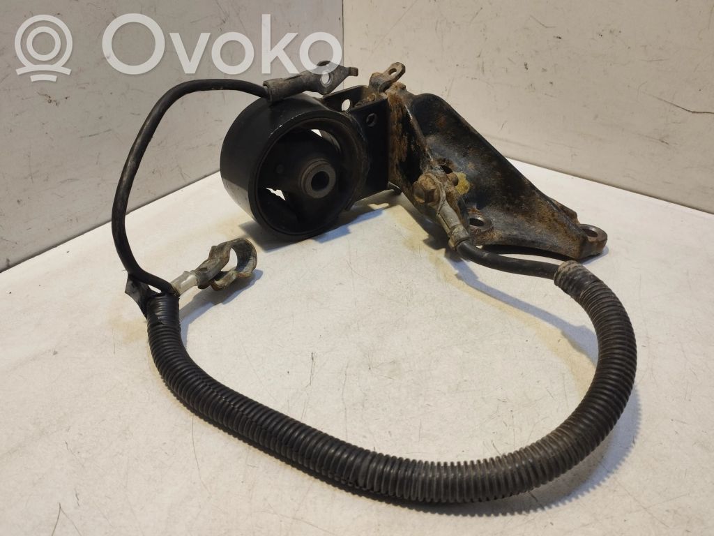 Toyota Yaris Supporto di montaggio del motore 