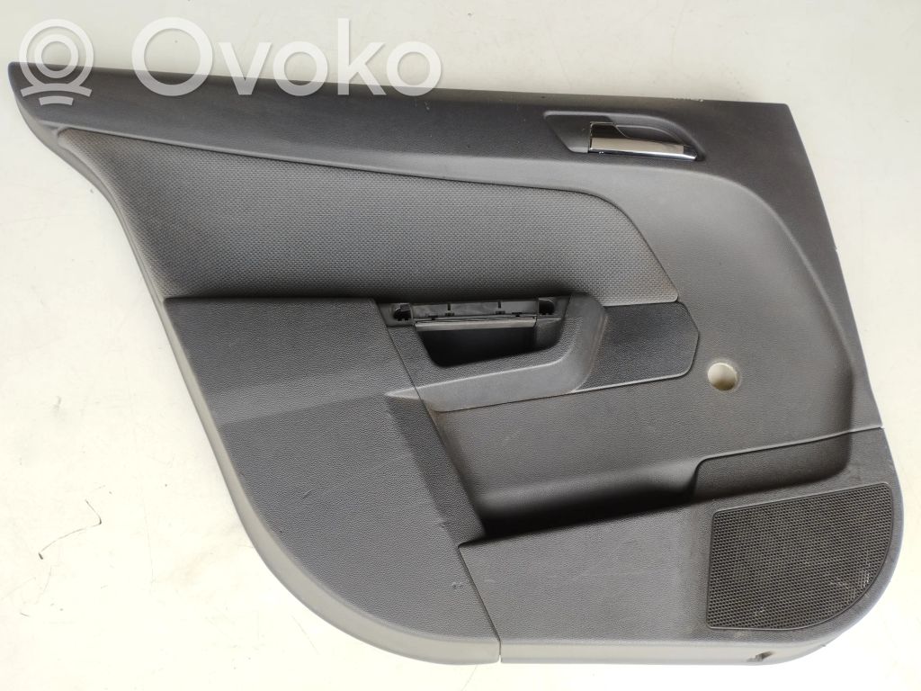 Opel Astra H Boczki / Poszycie drzwi tylnych 