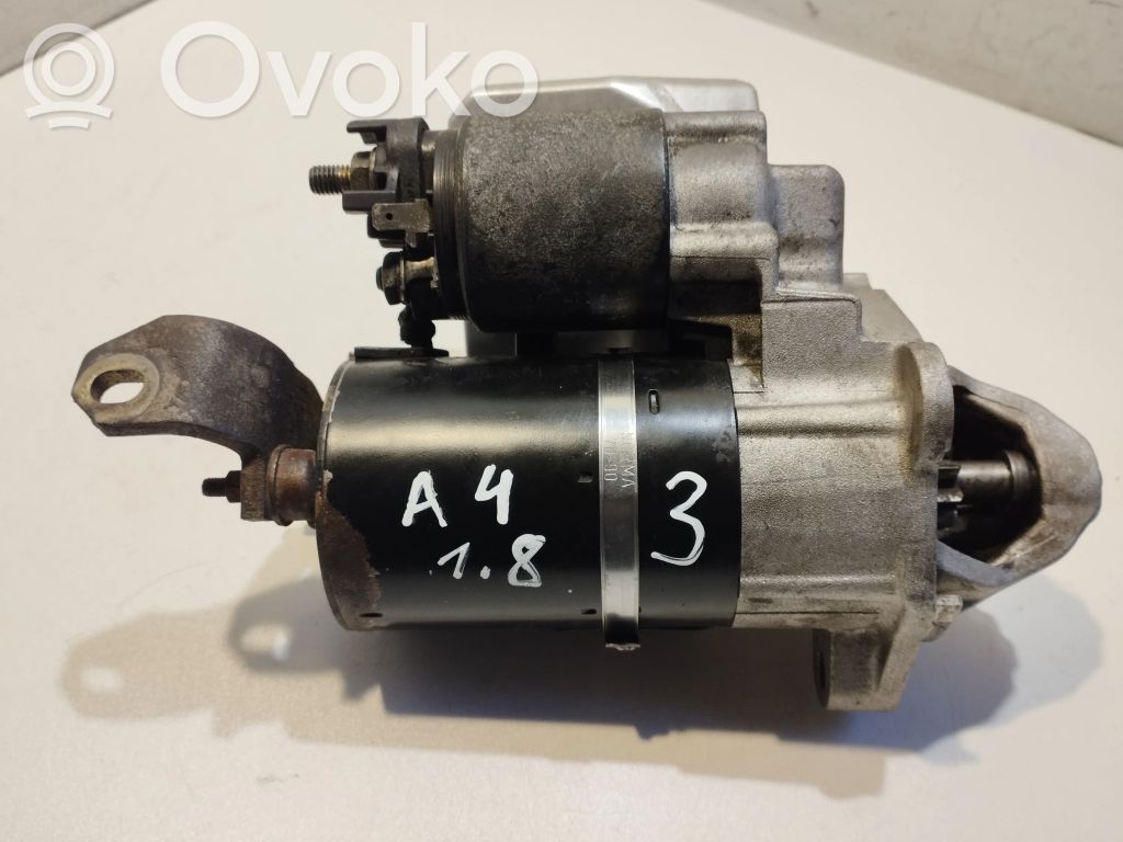 Audi A4 S4 B5 8D Starteris 